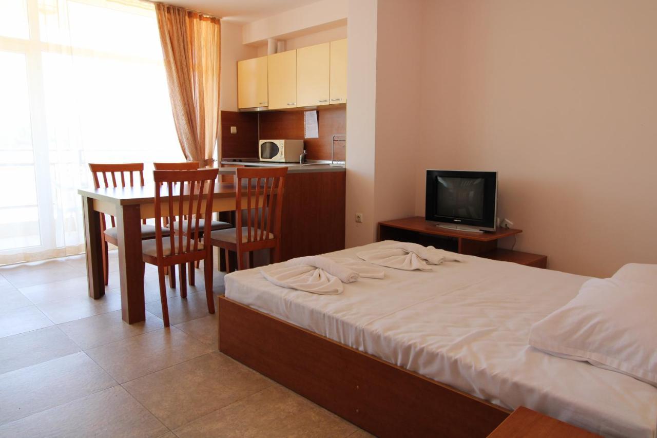 Menada Grand Kamelia Apartments Sluneční pobřeží Pokoj fotografie