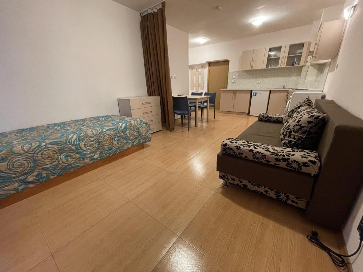 Menada Grand Kamelia Apartments Sluneční pobřeží Exteriér fotografie