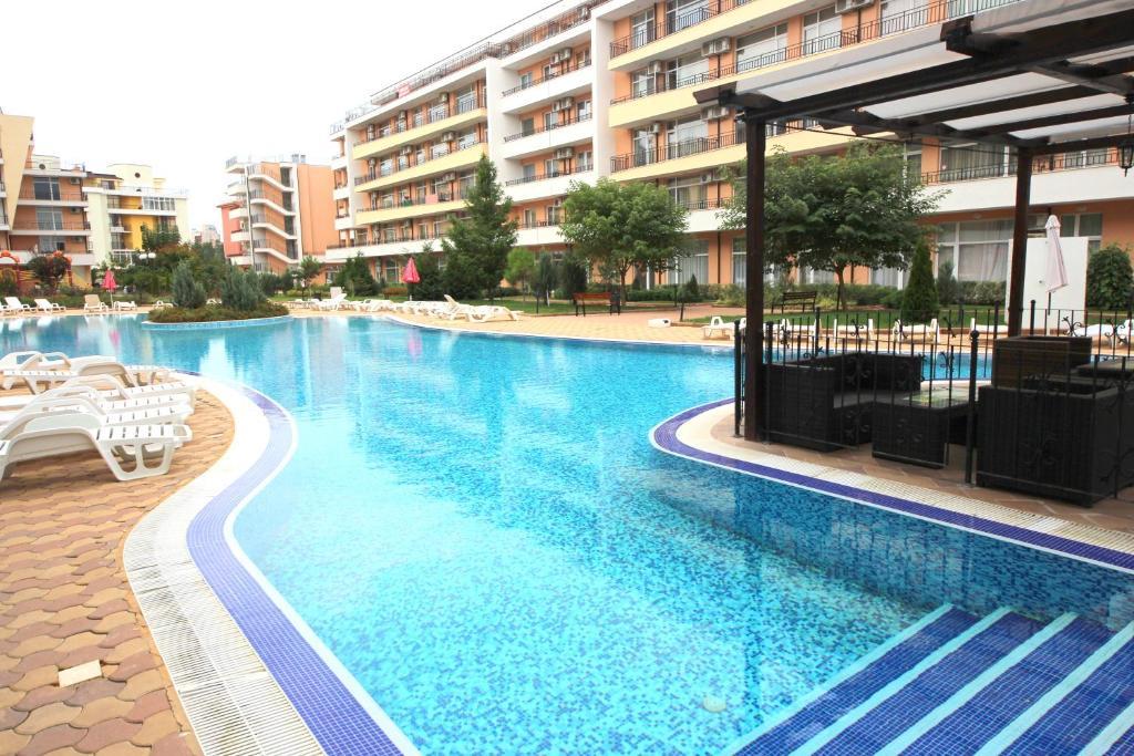 Menada Grand Kamelia Apartments Sluneční pobřeží Exteriér fotografie
