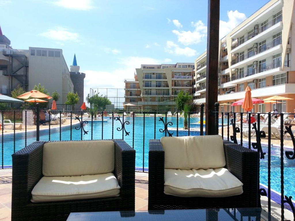 Menada Grand Kamelia Apartments Sluneční pobřeží Exteriér fotografie