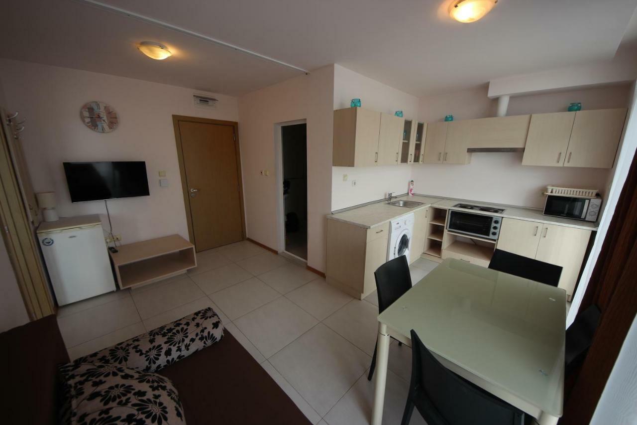 Menada Grand Kamelia Apartments Sluneční pobřeží Exteriér fotografie