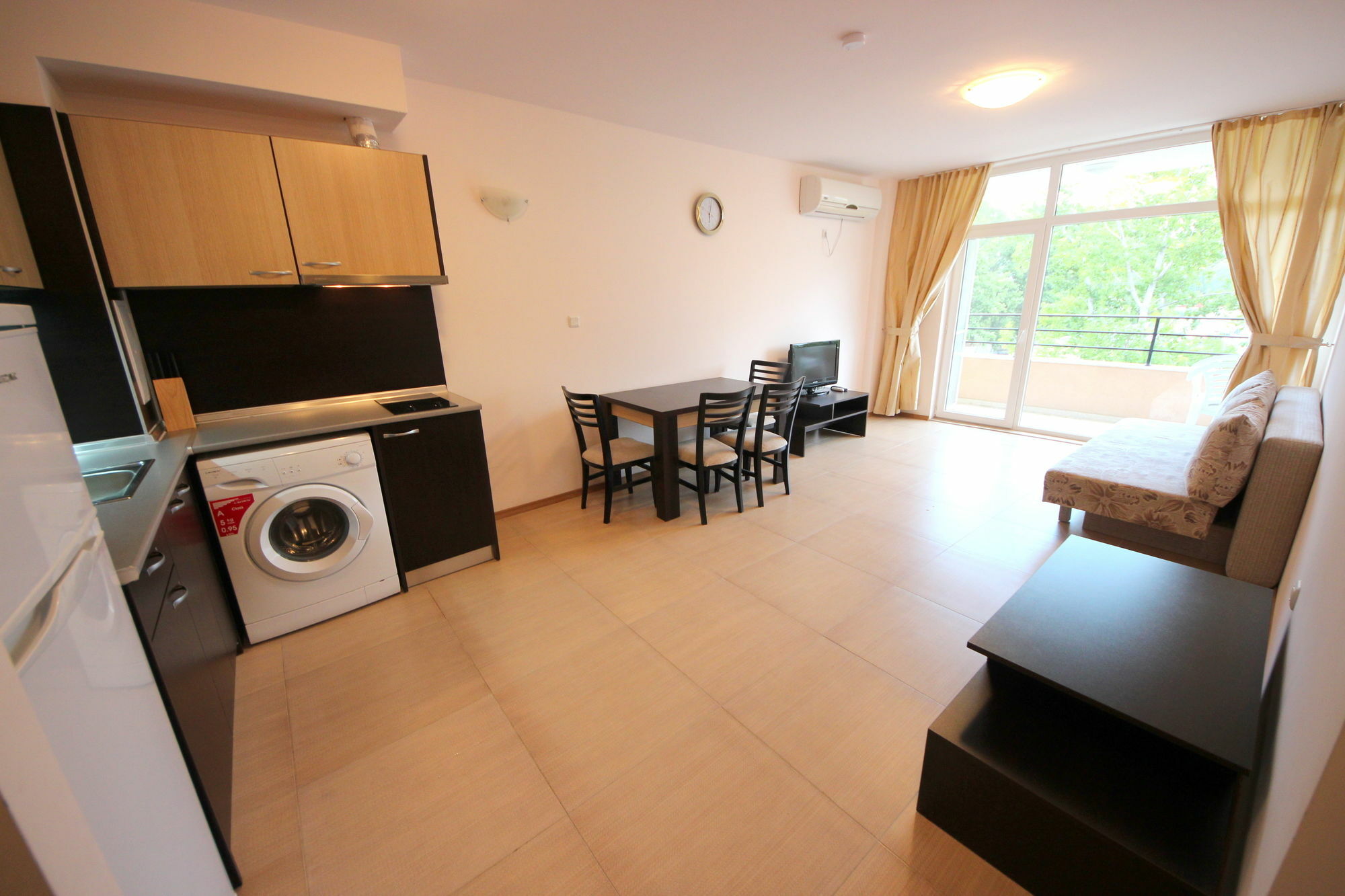 Menada Grand Kamelia Apartments Sluneční pobřeží Exteriér fotografie
