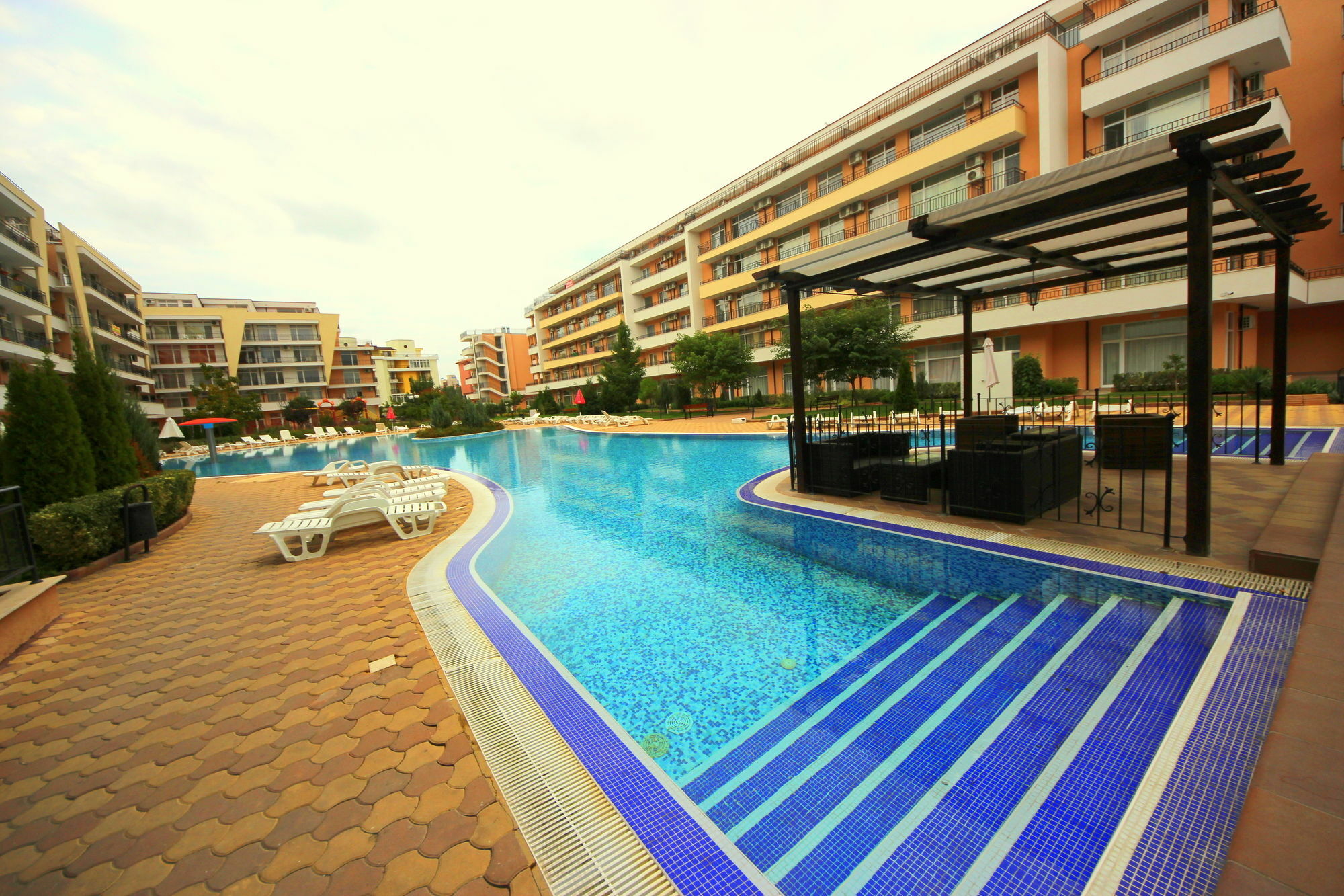 Menada Grand Kamelia Apartments Sluneční pobřeží Exteriér fotografie