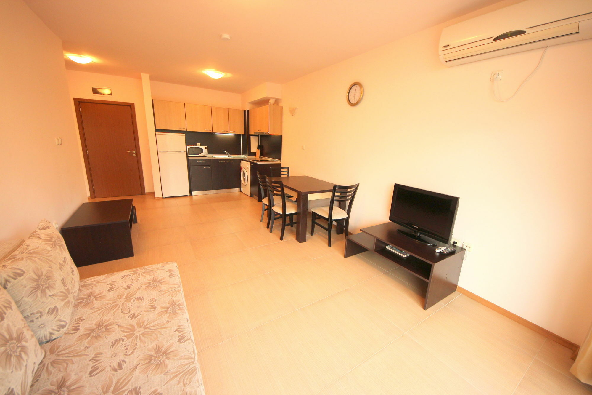 Menada Grand Kamelia Apartments Sluneční pobřeží Exteriér fotografie
